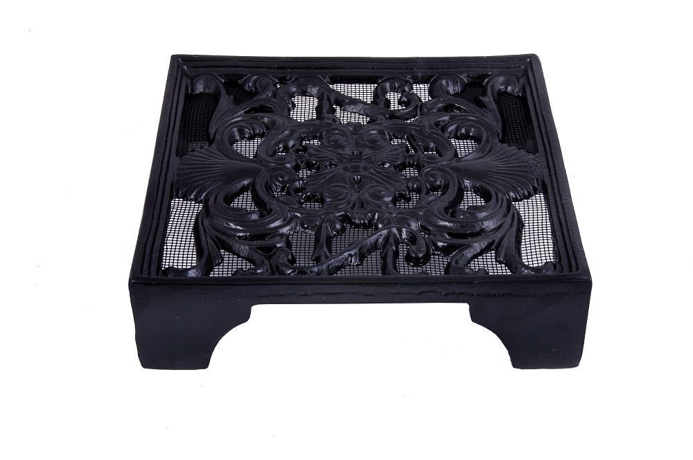 “Sanders Avenue” 9" x 9" Cast Iron Ornate Air Brick with Mesh Guard