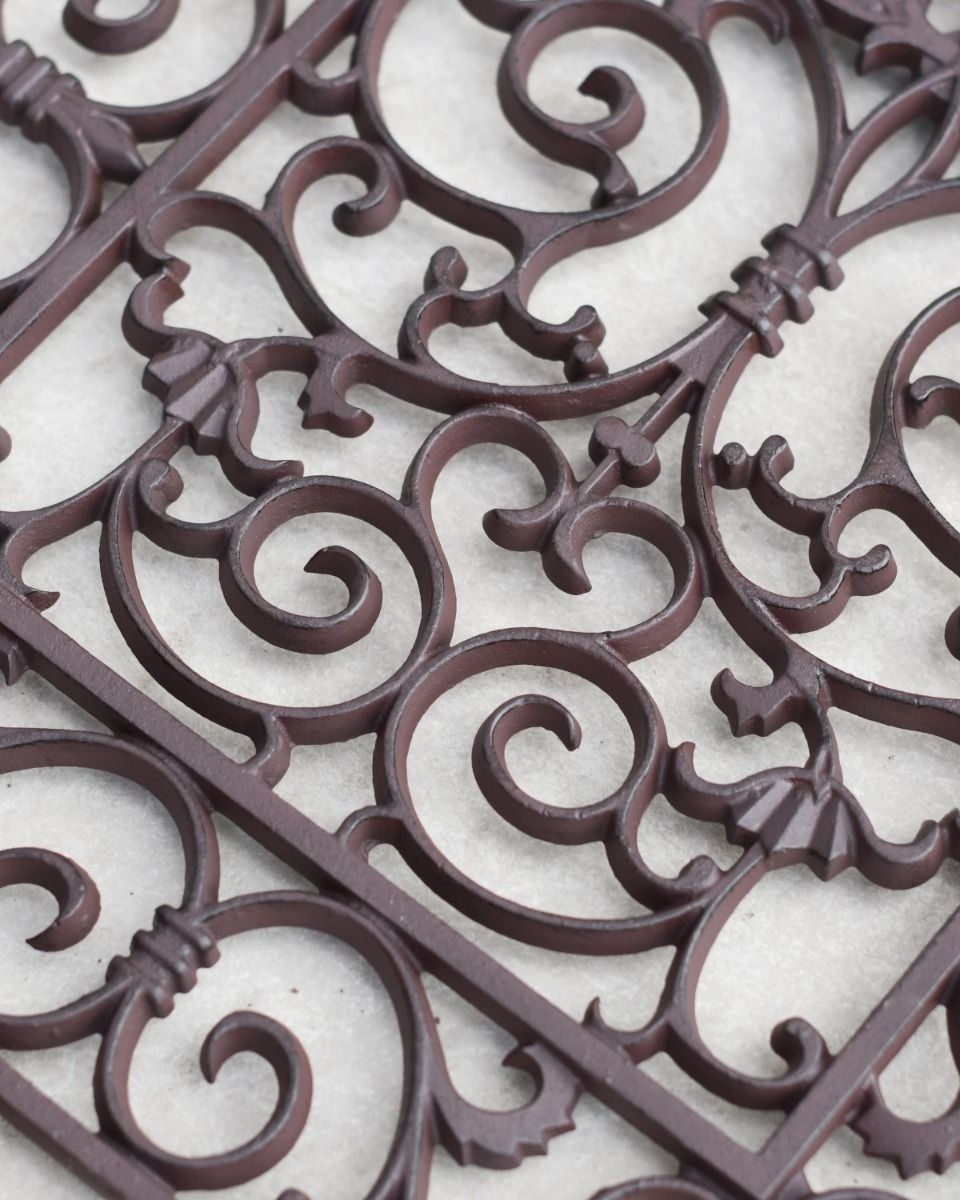 Cast Iron Handforth Ornate Fleur-de-Lys Door Mat Heart Motif