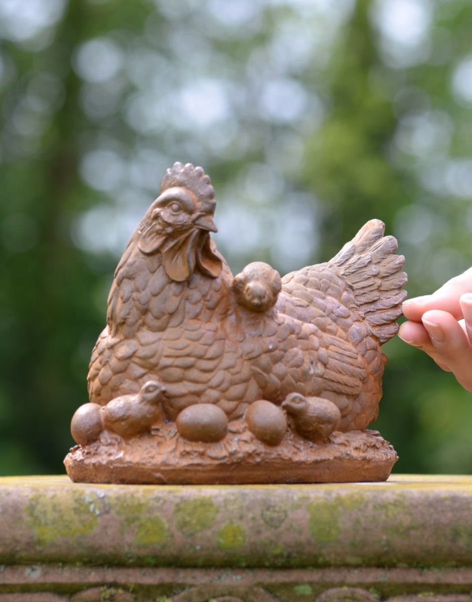Scale of Cast Iron Hen & Chicks Sculpture