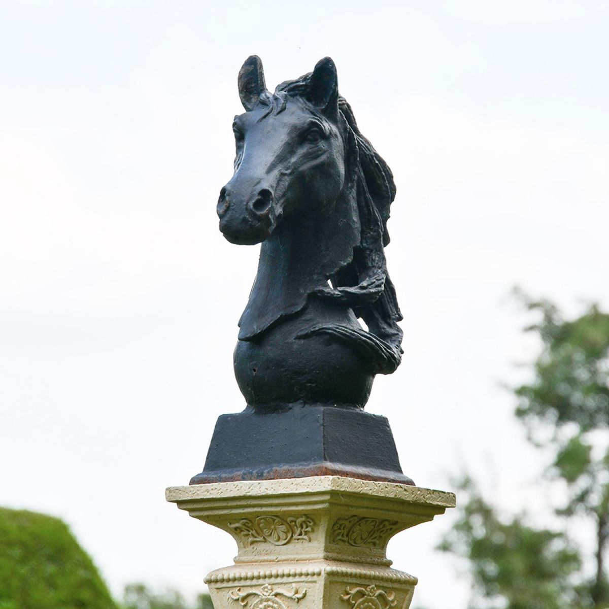  Cast Iron Horse Head Bust in Situ