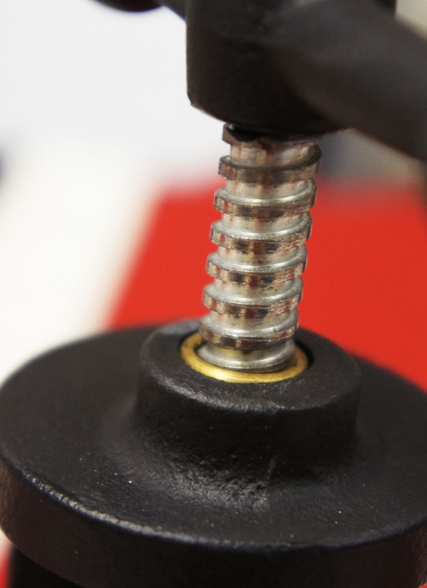 “Hollybrock” Cast iron nutcracker