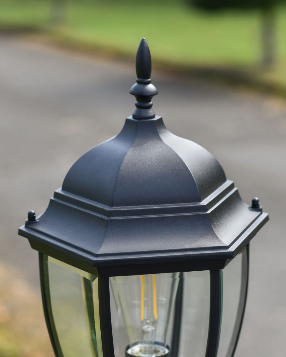 Chaumont Pillar Light Top Close Up