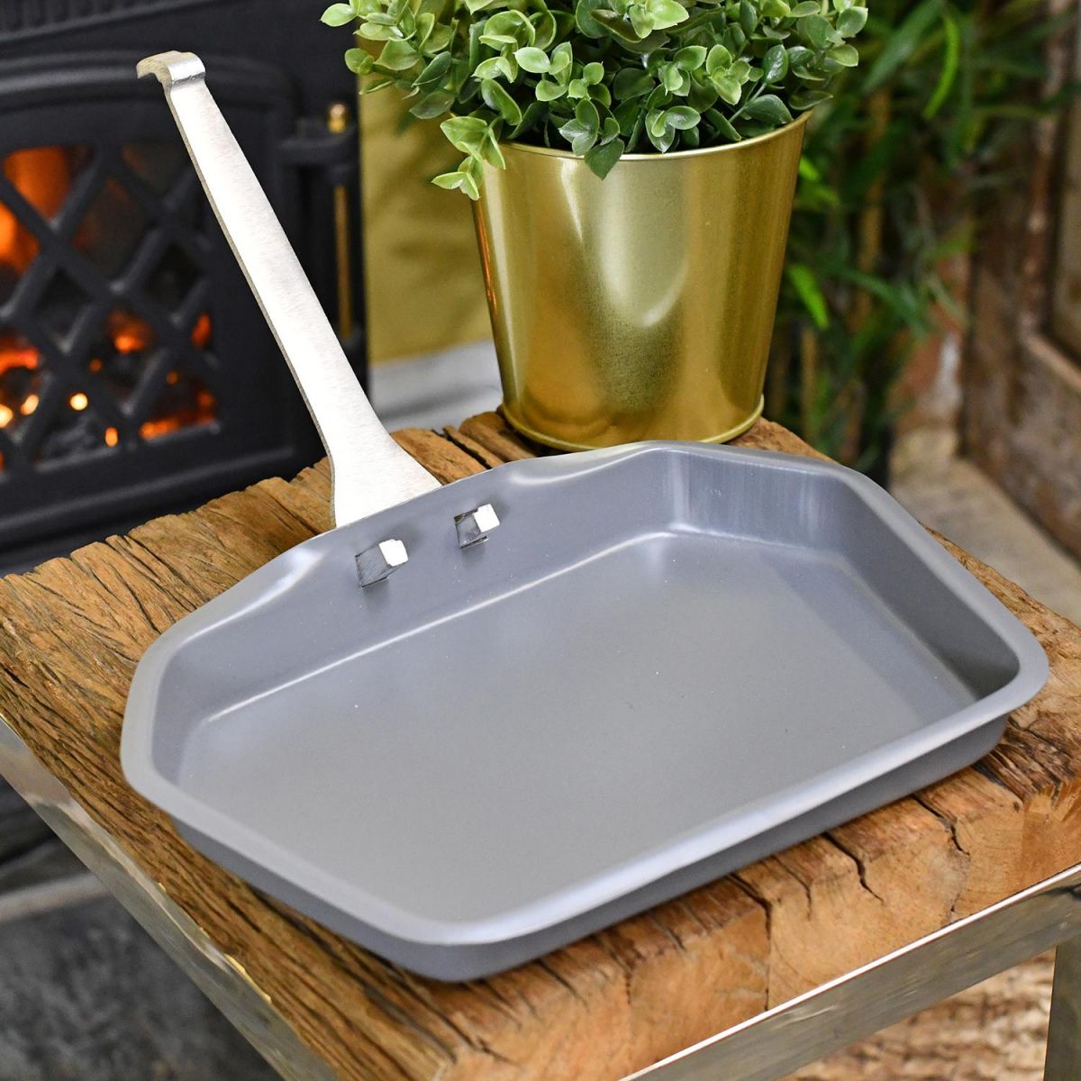 Classic Ash Pan & Handle 29cm Classic Ash Pan & Handle 29cm