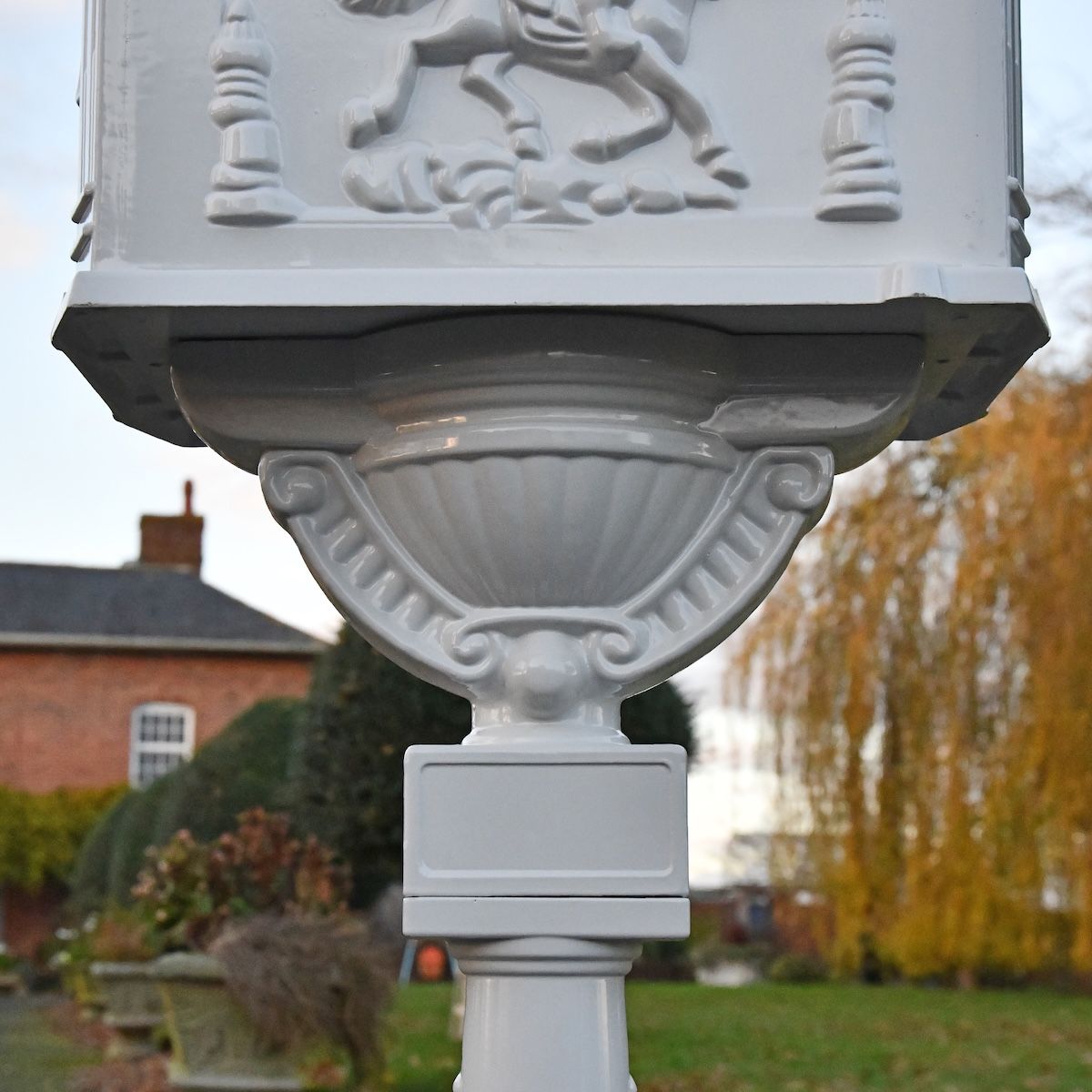 Classic White Freestanding Huntingdon Post Box close up of pillar and box