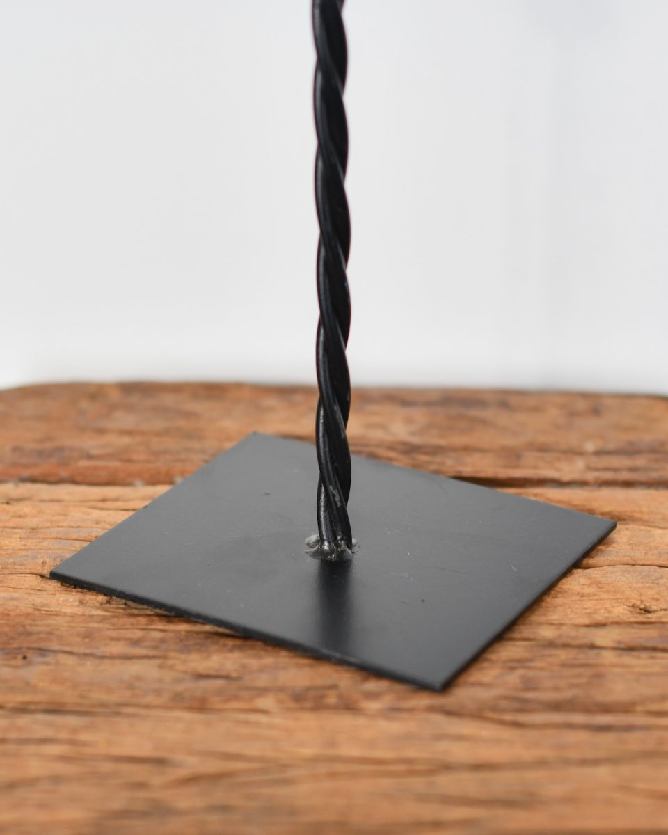 Close up of freestanding base on Freestanding Scottish Flag Skull Ornament 