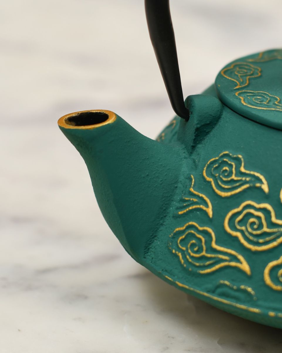 Close up of spout detail on Green & Gold Uwade Style Teapot with Cloud Detailing