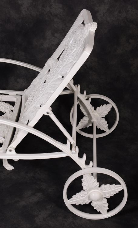 "Coalbrookdale" Reclining Garden Sun Lounger