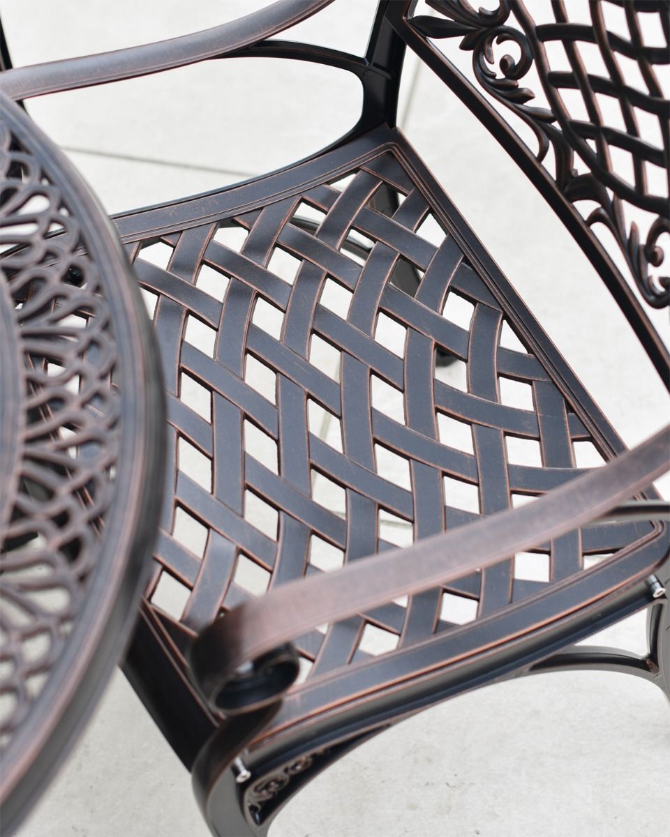 Lattice Design on Garden Seat  Lattice Design on Garden Seat