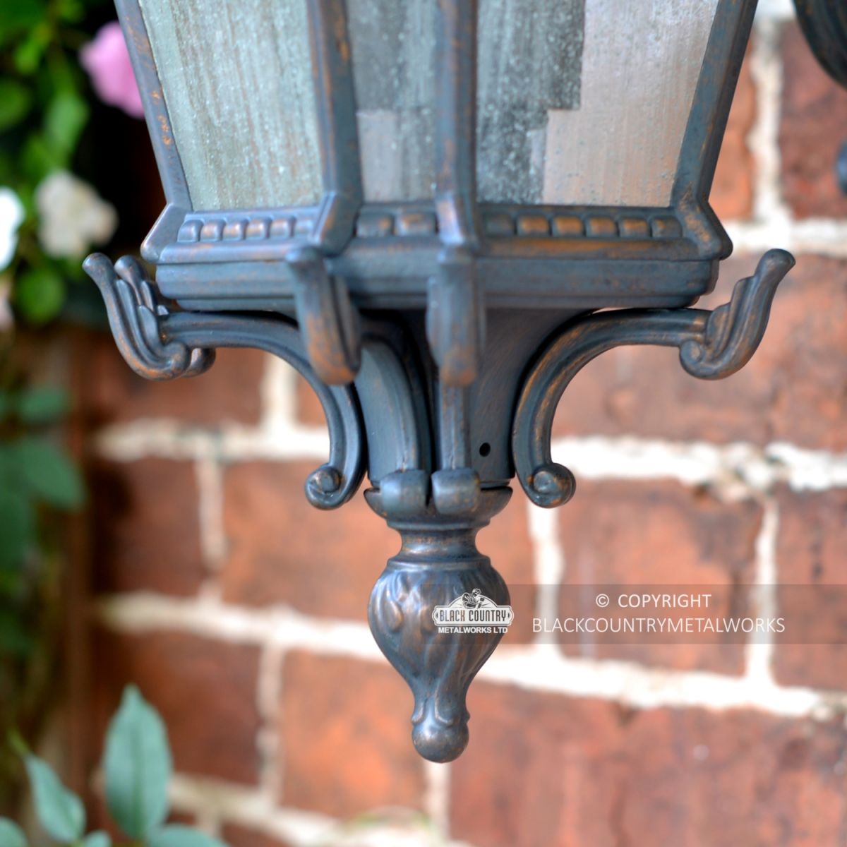 Close-up of the Ornate Bottom finial on the Lantern