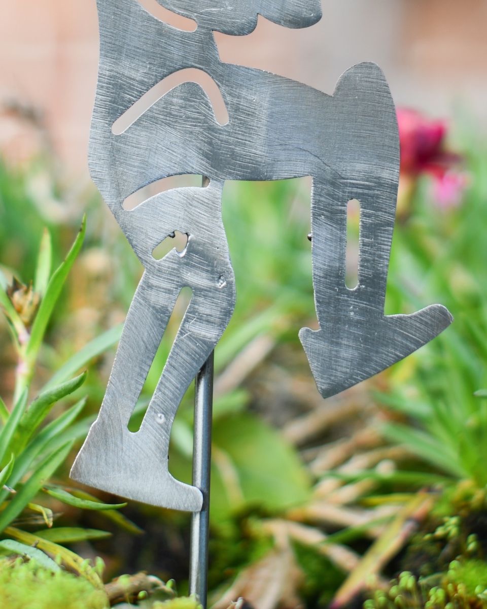 Cricketer Artistic Plant Pot Spike - Set of Two close up of legs