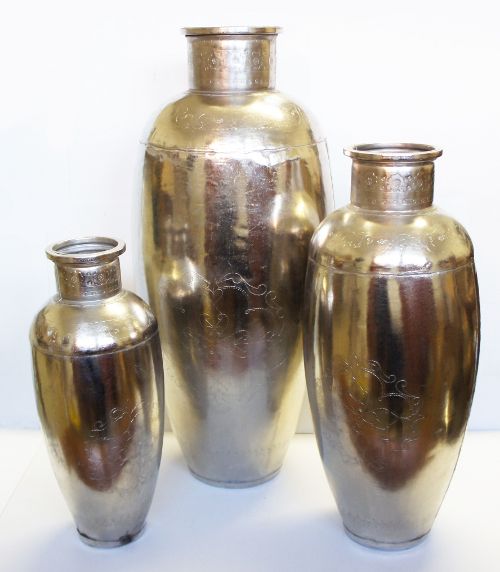 "Urban Alala Urns" decorative urns for stylish, contemporary living