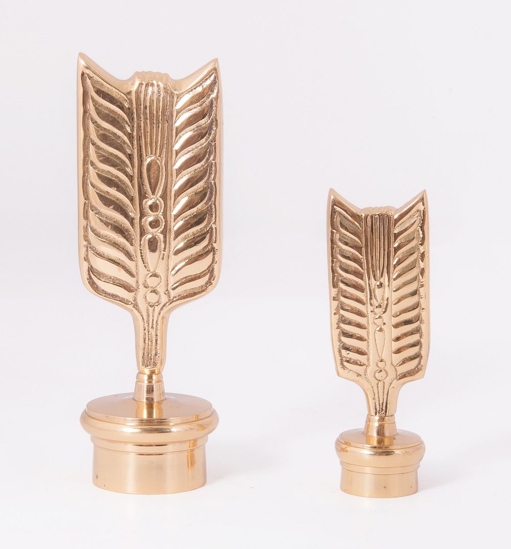 "Nottingham Fletch" Curtain Finial