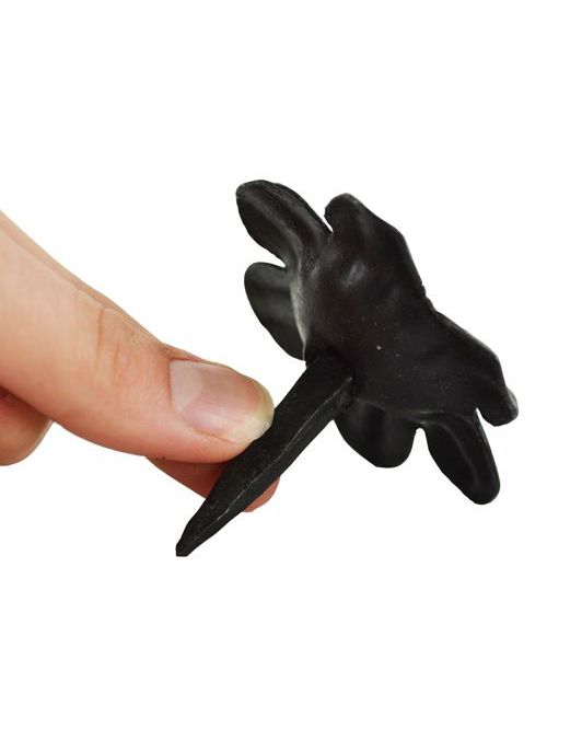 Daisy Door Stud to Scale Daisy Door Stud to Scale