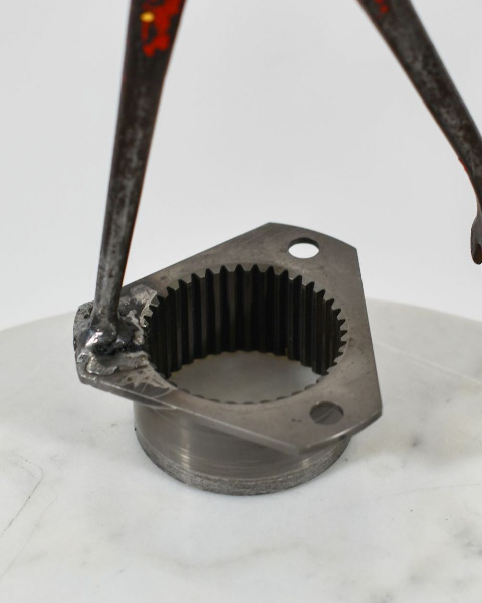 Close up of Recycled Metal "Danzatrice" Sculpture base Close up of Recycled Metal "Danzatrice" Sculpture base