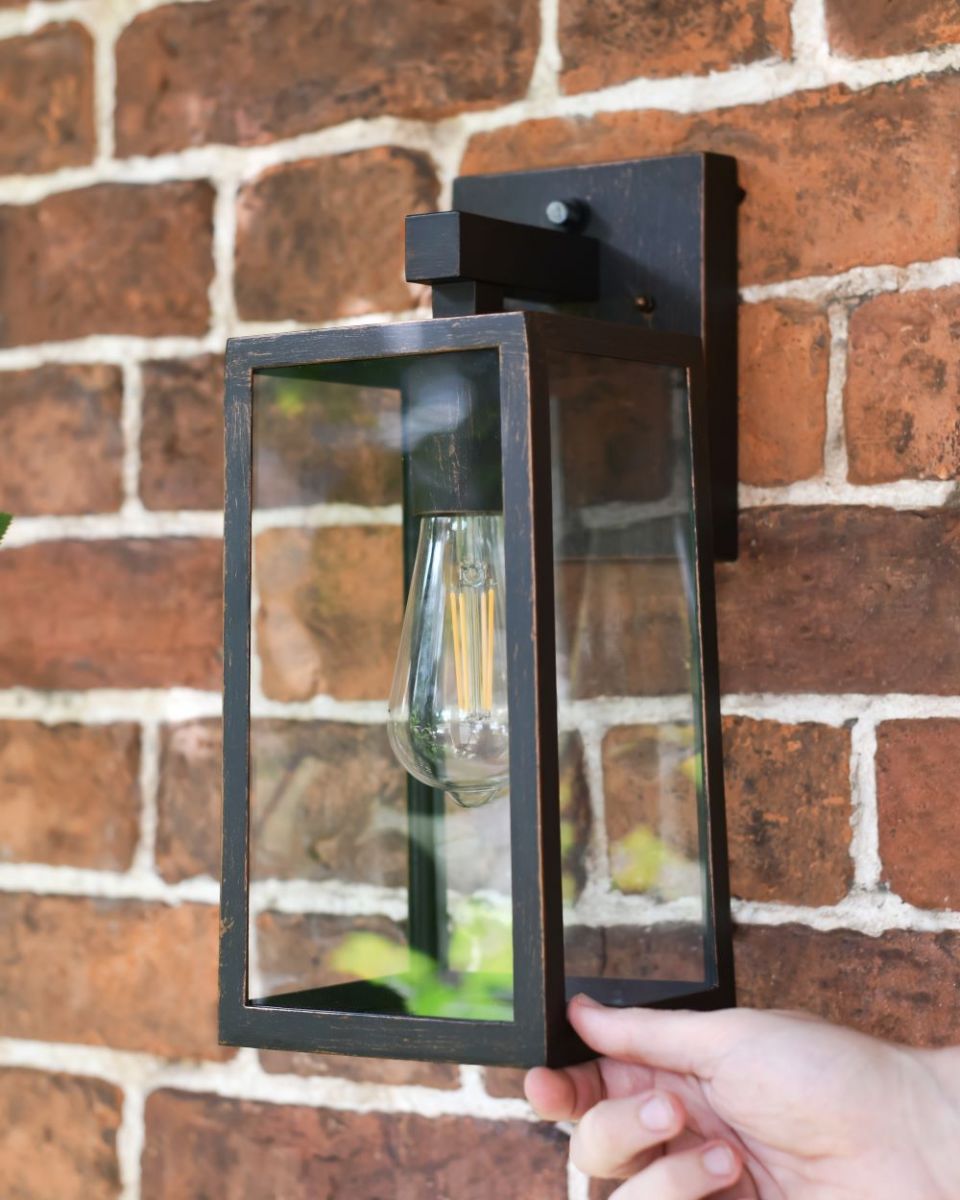 Davenport Copper Wall Light Scale Image