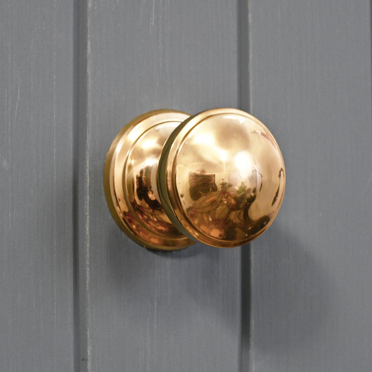Two Tier Polished Brass Centre Door Knob