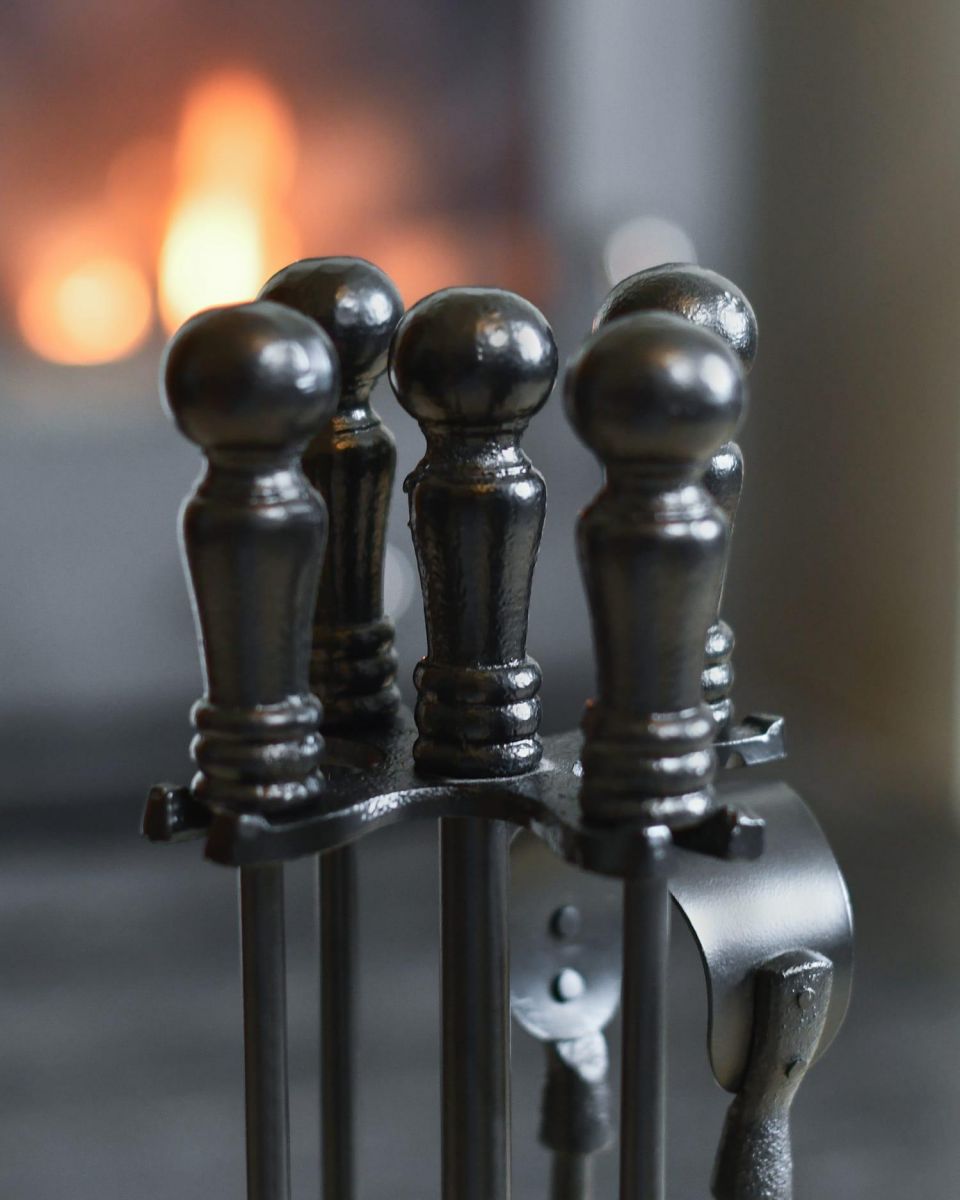 Close-Up of Deluxe "Duchess" Iron Fireside Companion Set 46cm