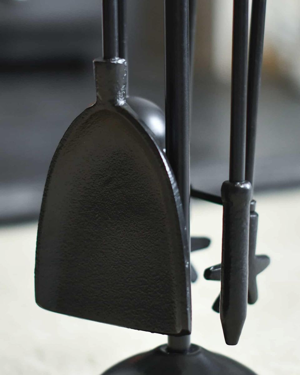 Close-Up of Tools for Deluxe "Duchess" Iron Fireside Companion Set 46cm