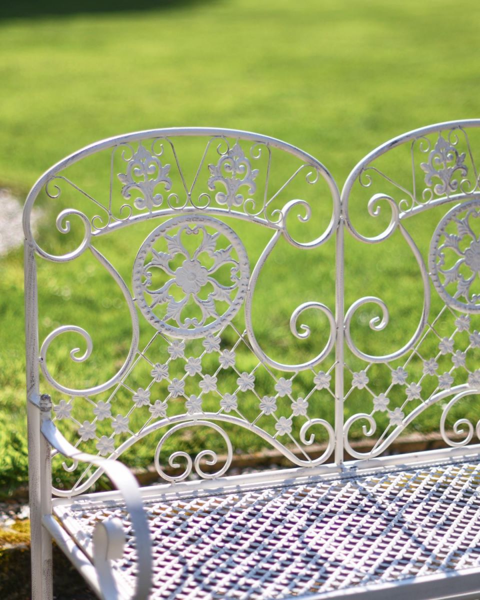 Close-Up of Deluxe Cerberus Ornate Two Seater Garden Bench