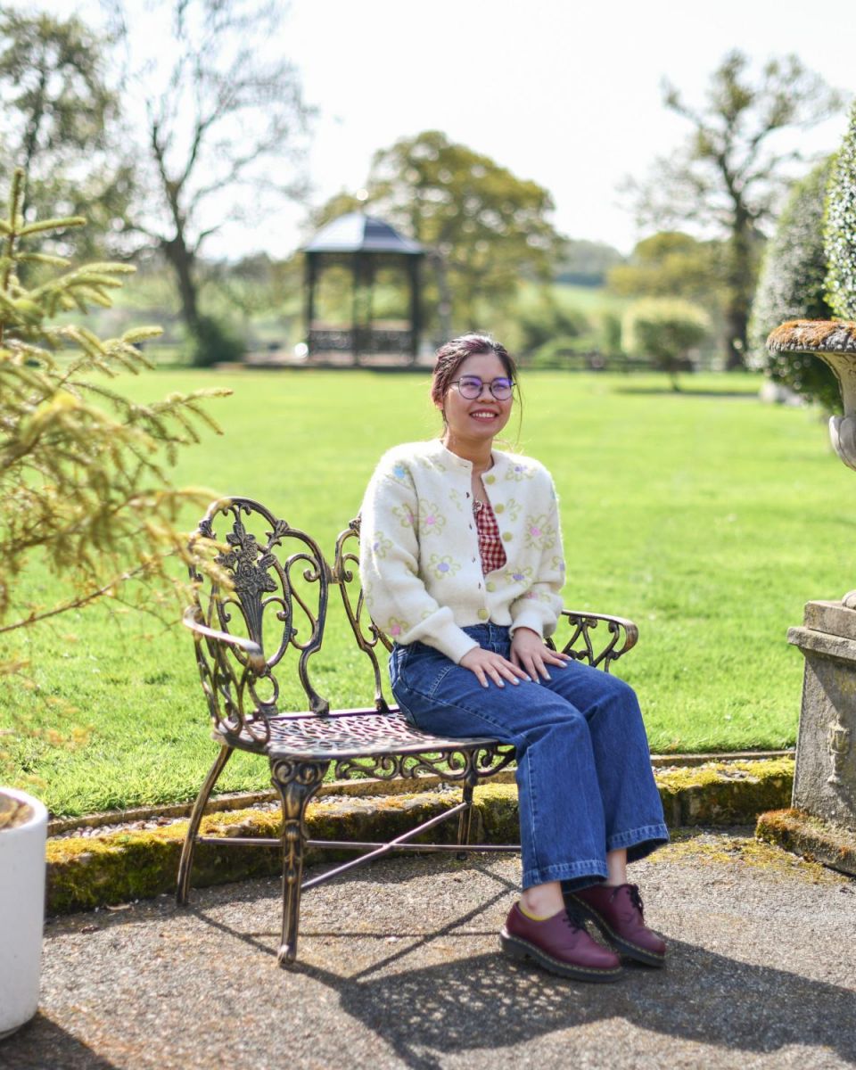 Scale Shot of Deluxe Two-Seater Cast Aluminium "Rosebud" Garden Bench