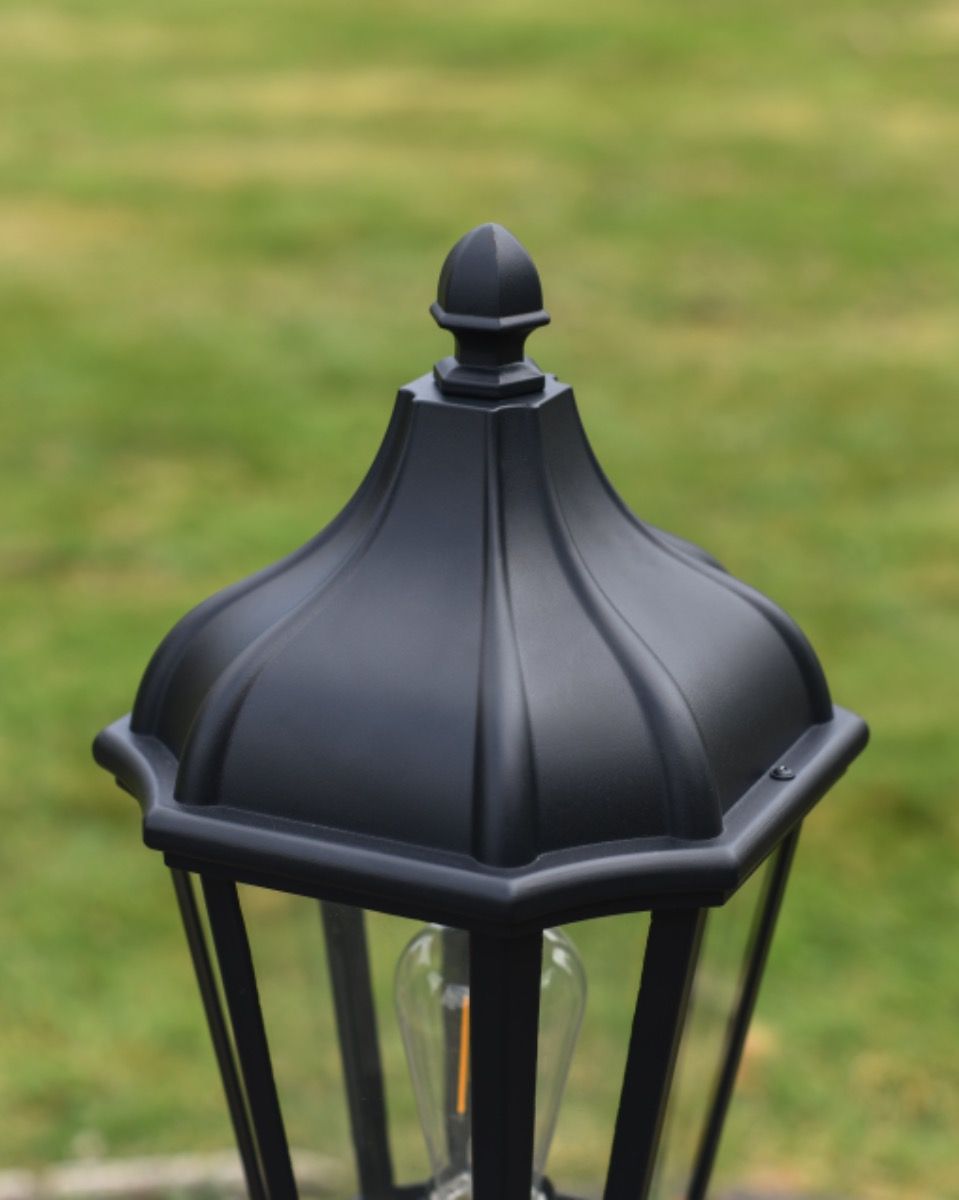 "The Grange" Traditional Hexagonal Pillar Light Close-Up