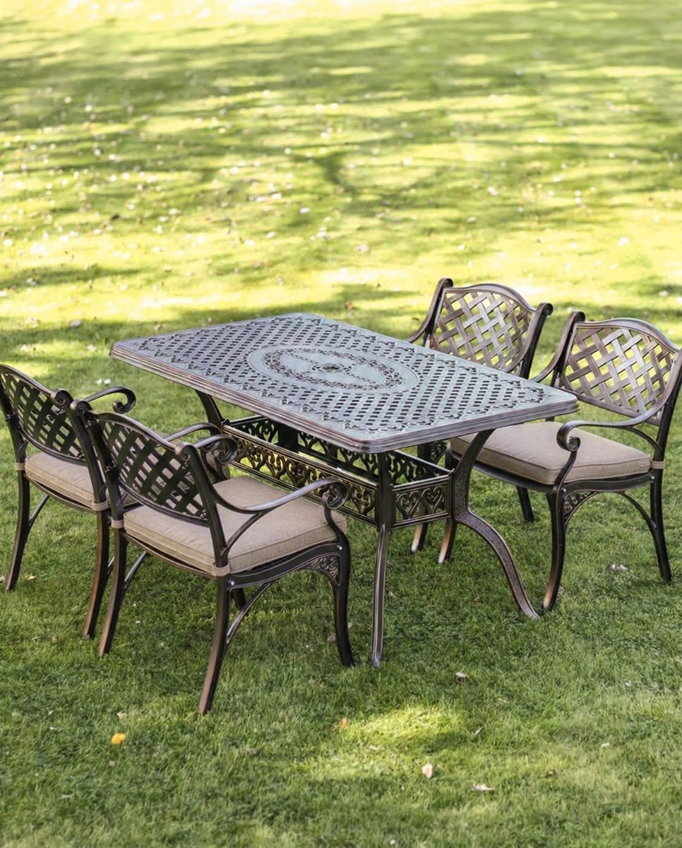 digital-illustration-of-the-antique-copper-_hestercombe_-four-seater-furniture-setwith_cushions