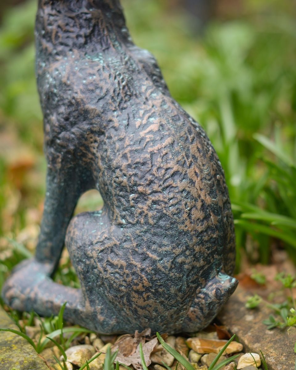 Digital illustration of ‘Hark’ Cast Aluminium Hare Garden Sculpture - Verdigris close up of body