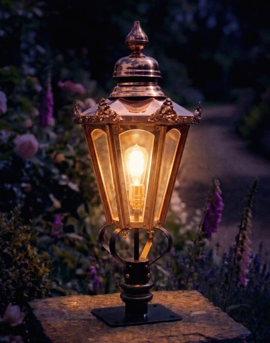 Digital Illustration of the 76cm Copper Hexagonal Pillar Light and Lantern Set Mounted on a Stone Garden Pillar Viewed from an Angle and Lit up at Night