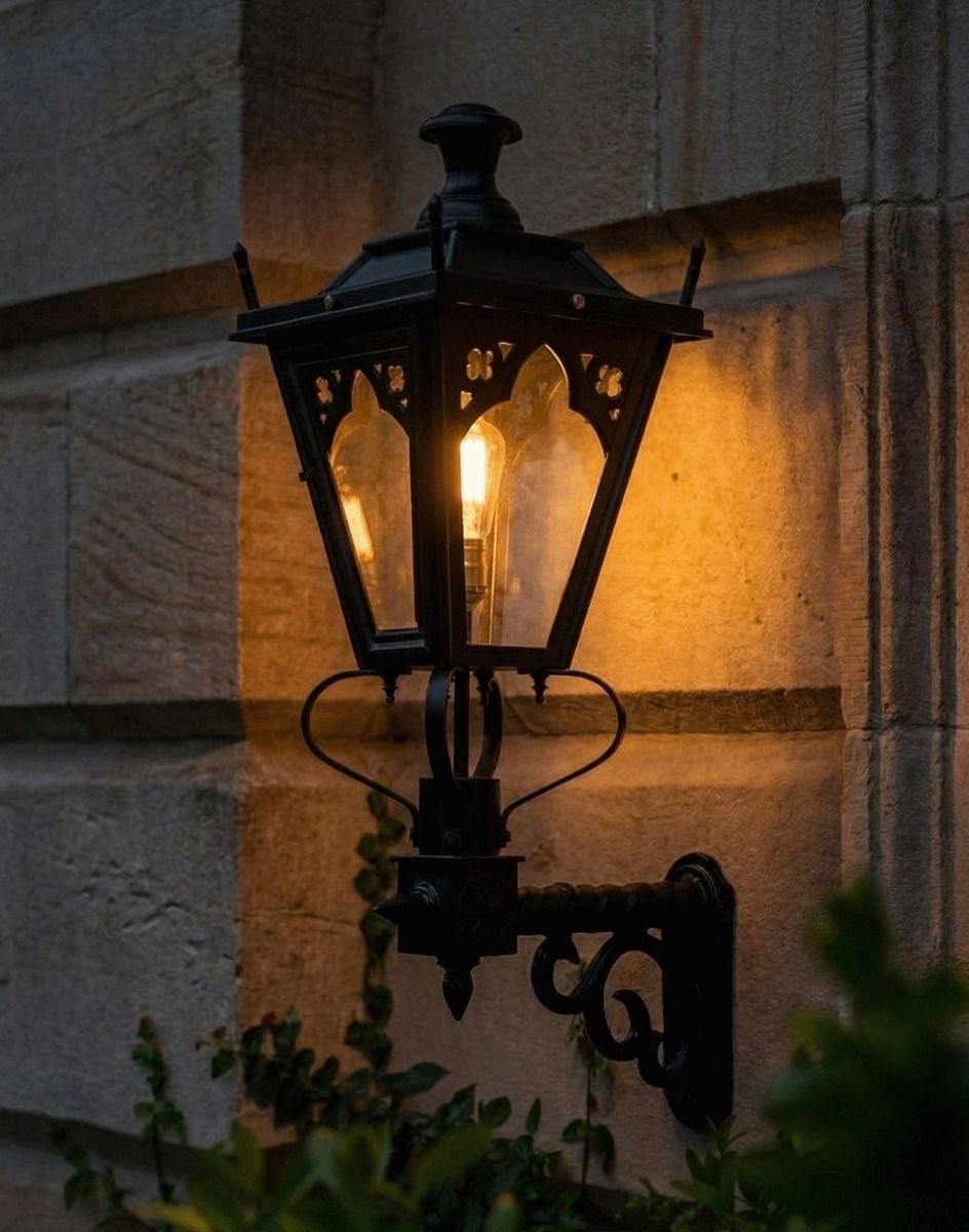 Digital Illustration of the 84 x 37cm Black Gothic Wall Lantern on a Royale Bracket Lit up at Night