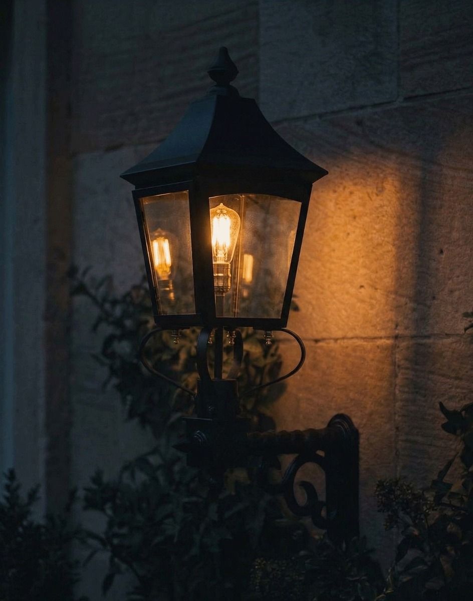 Digital Illustration of the 94 x 53cm Black Traditional Victorian Porch Wall Light Lit up at Night