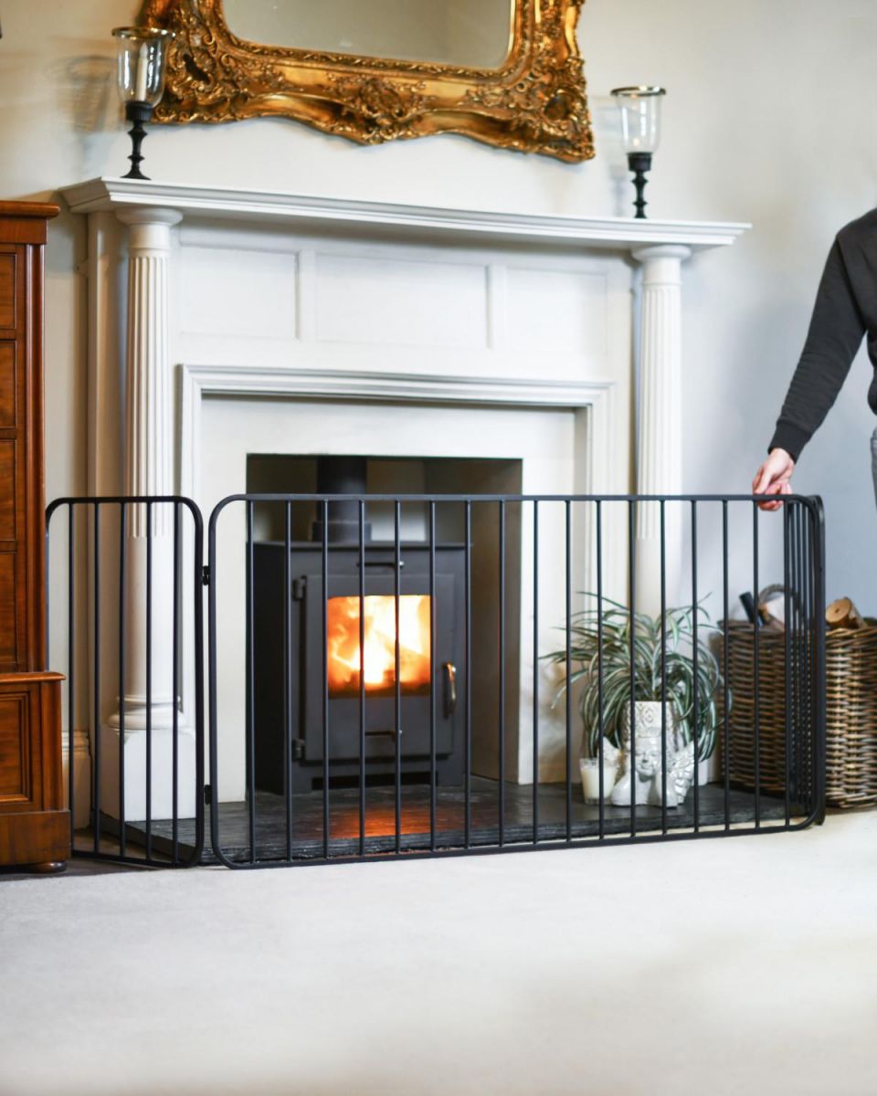 Scale Shot Of "Divisio" Heavy Duty Fire Guard