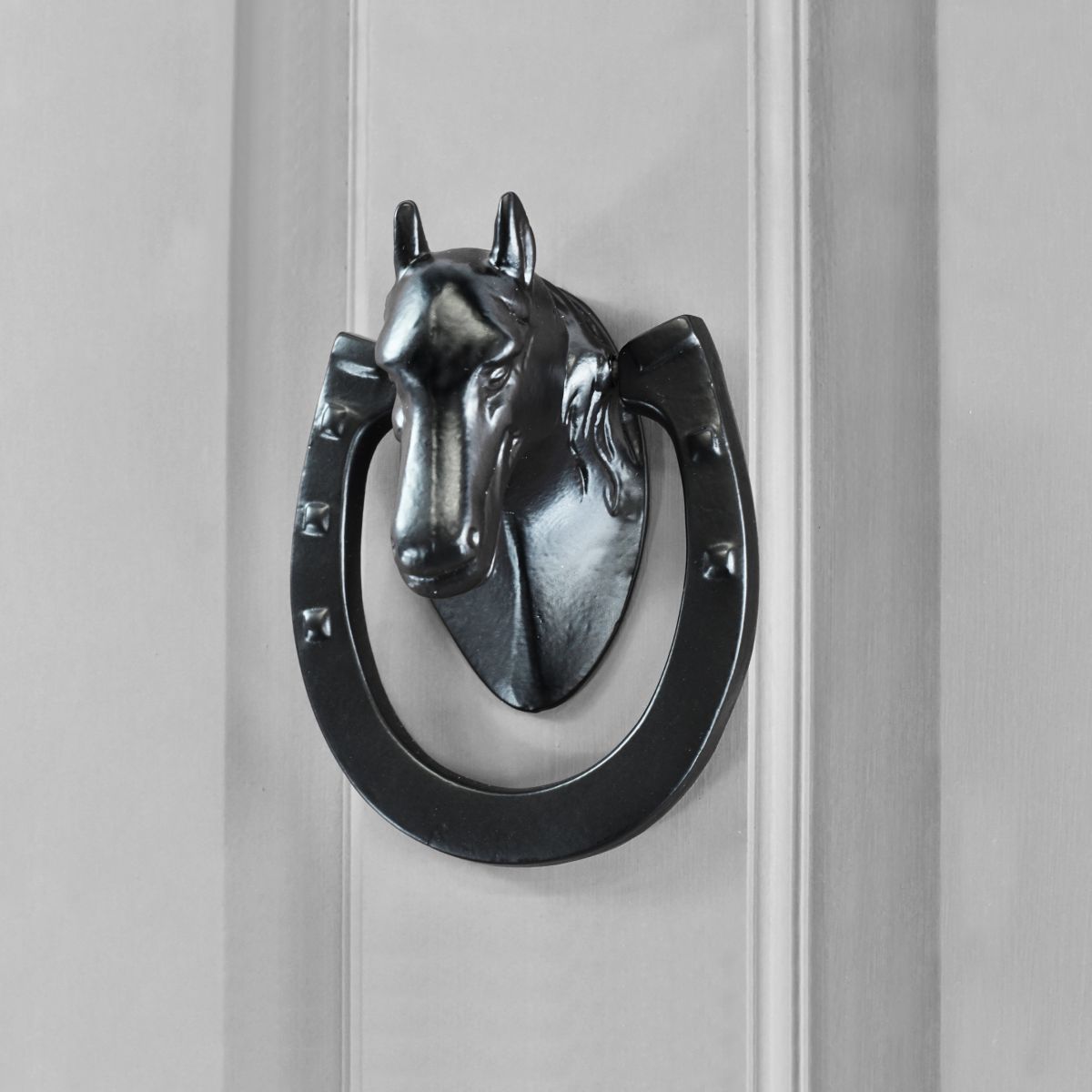 Black Iron "Horse & Shoe" Door Knocker Black Iron "Horse & Shoe" Door Knocker