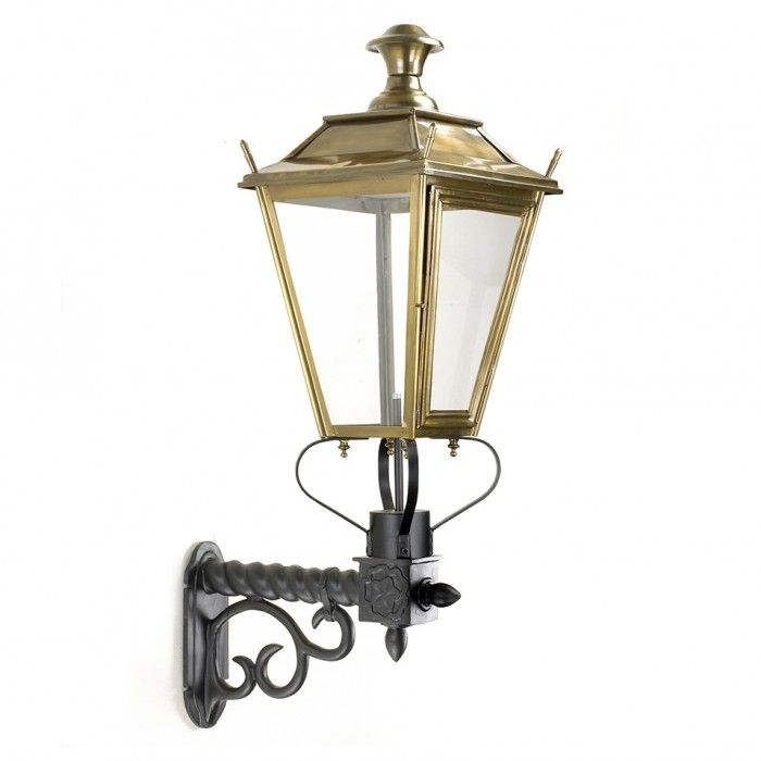 Brass Dorchester Lantern On a Royale Bracket