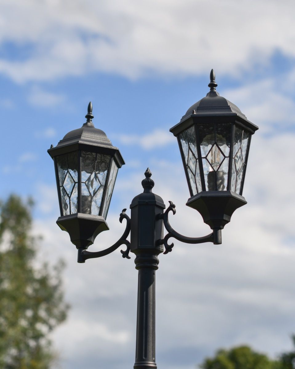 "Lord Dartmoor" Double-Headed Victorian Lamp Post Close-Up
