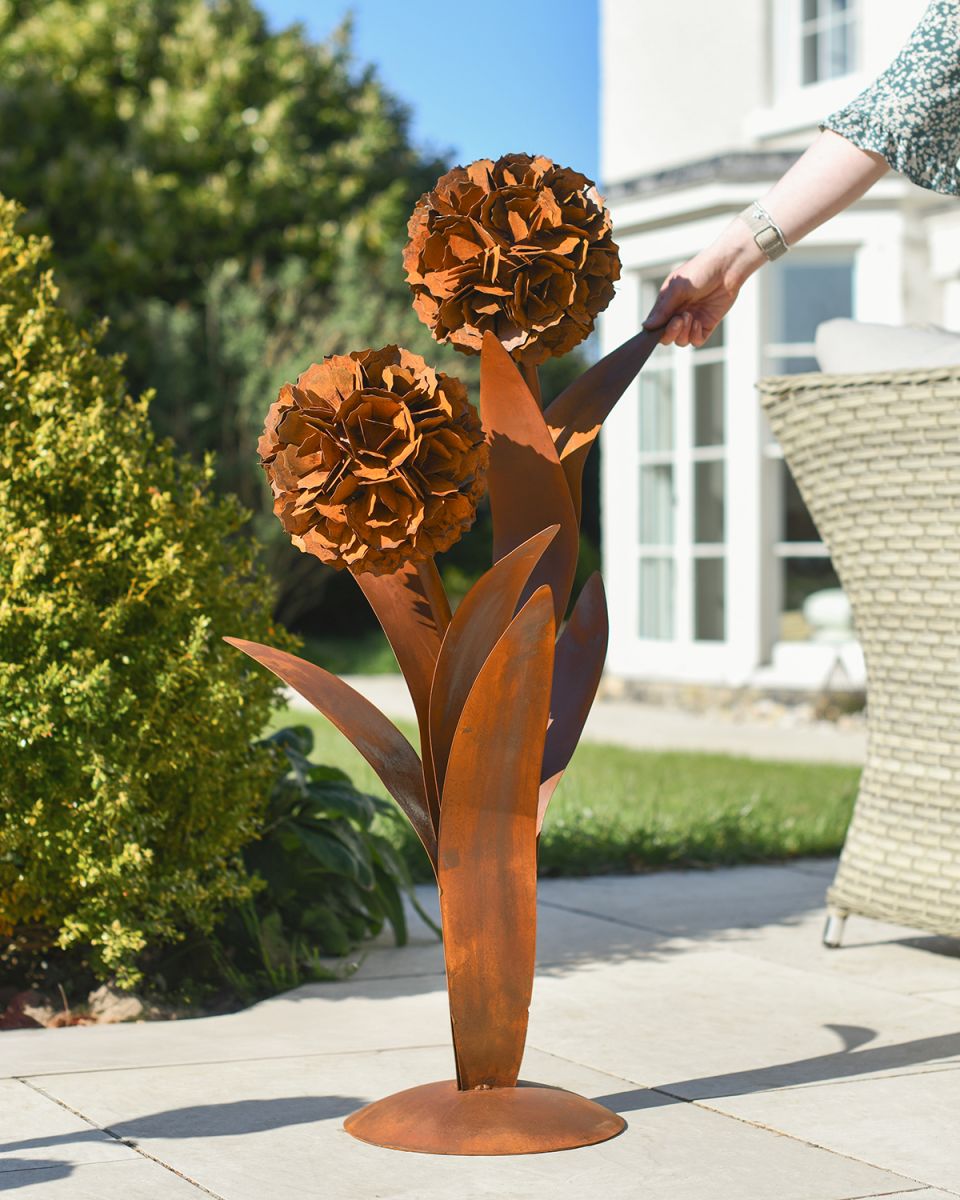 Dual Flower Rustic Garden Sculpture to Scale