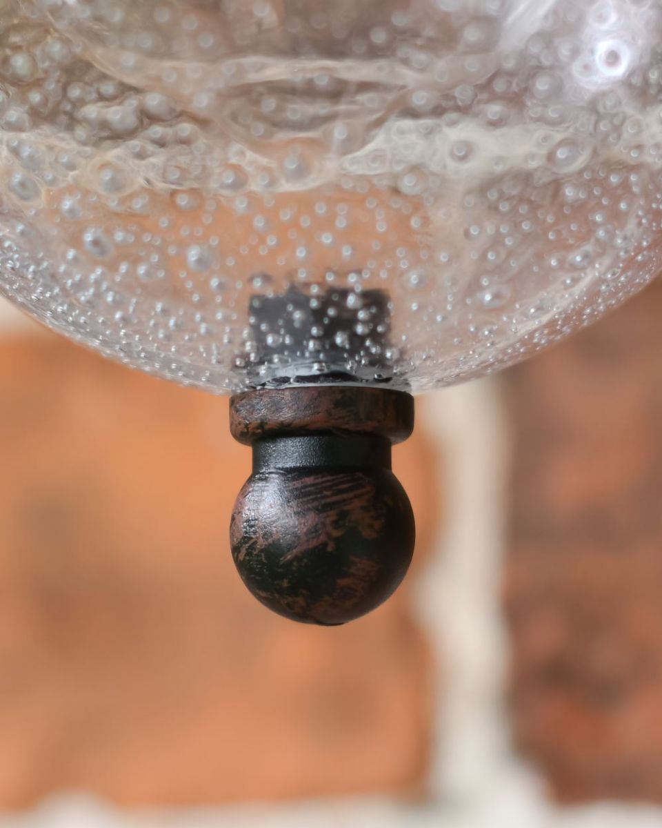 Close up of detail at bottom of diffuser Close up of detail at bottom of diffuser