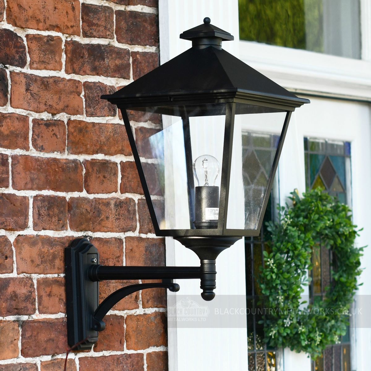 Exterior manor house wall light for gardens