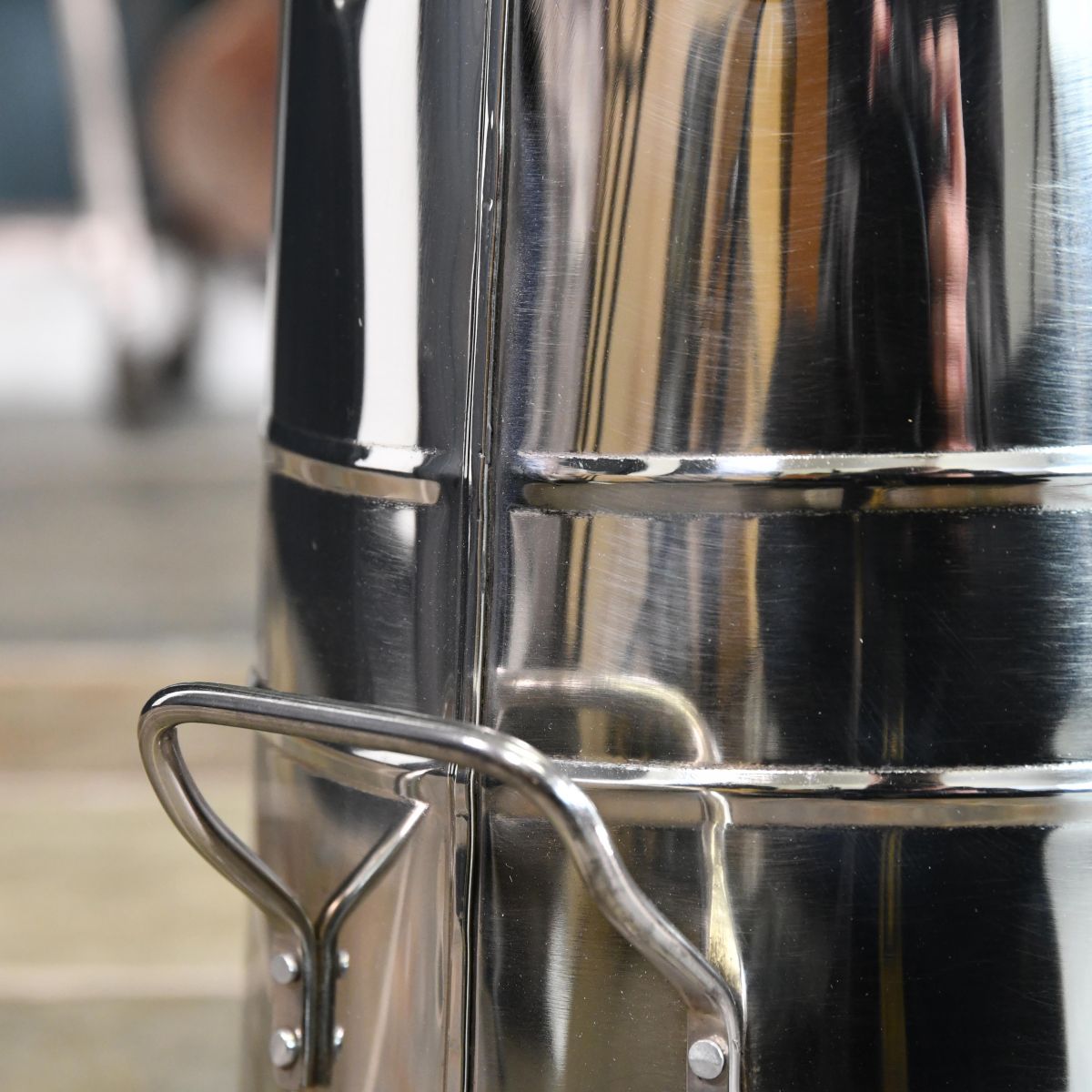 Close up of tiered detailing and handle 