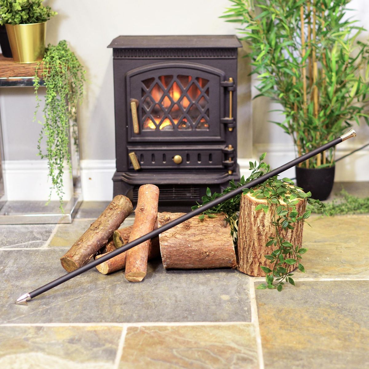 "Nuri" Bright Chrome Fire Blow Pipe in Situ