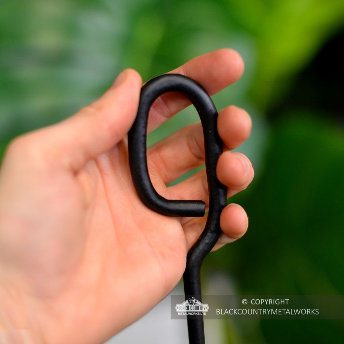 Handle of the Brush to Scale