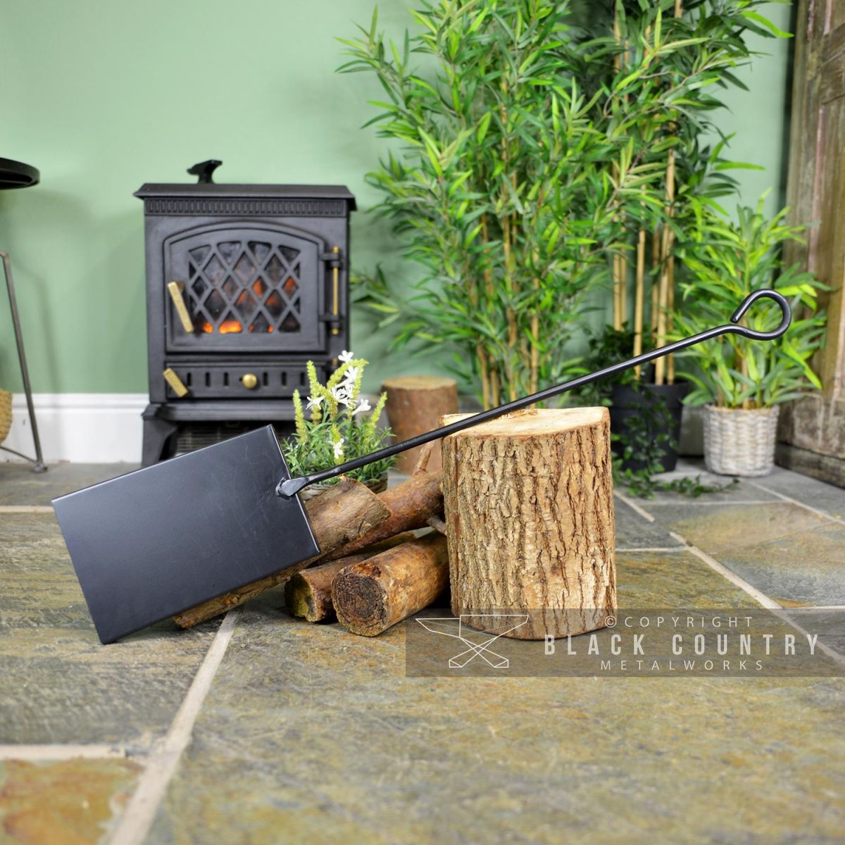 View of the Back of the Extra Long Spade