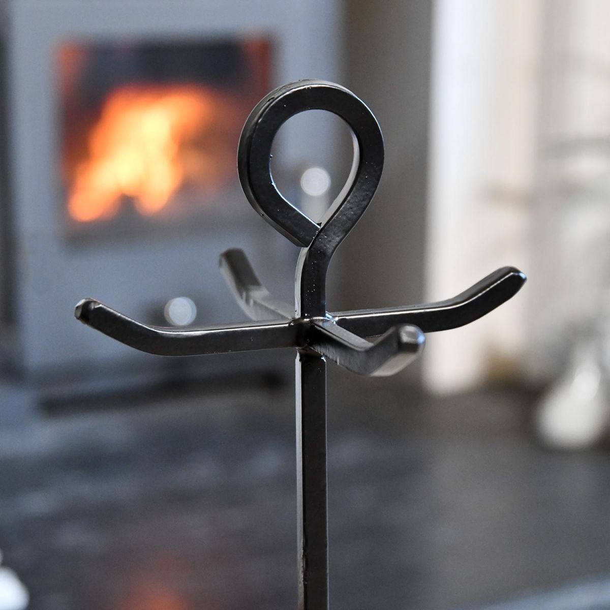 Iron Ring Handle and Stand  Iron Ring Handle and Stand