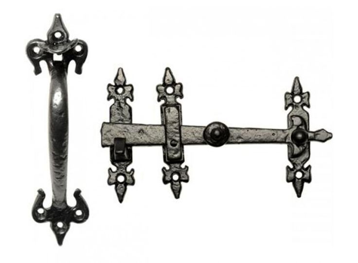 Fleur-De-Lys Blacksmith Style Thumb Latch Set