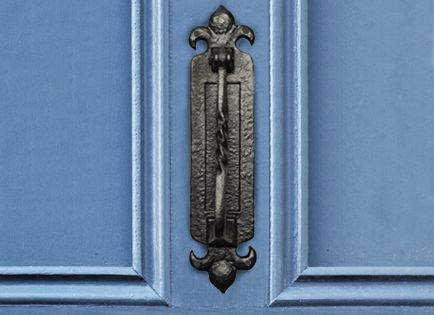 Vertical Fleur de Lys Cast Iron Door Knocker and Letter Plate