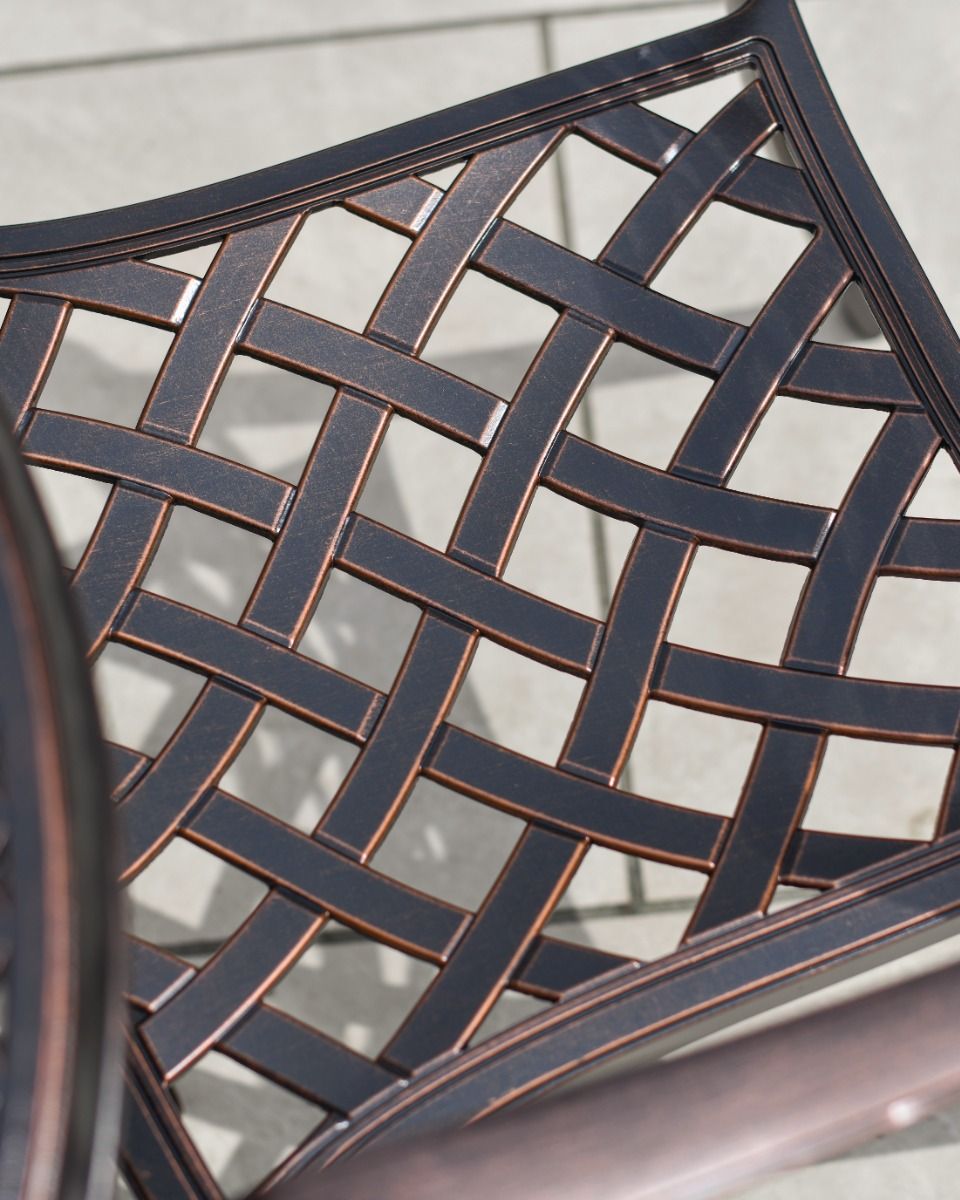 Close Up of the Lattice Pattern on the Seat of the Chair