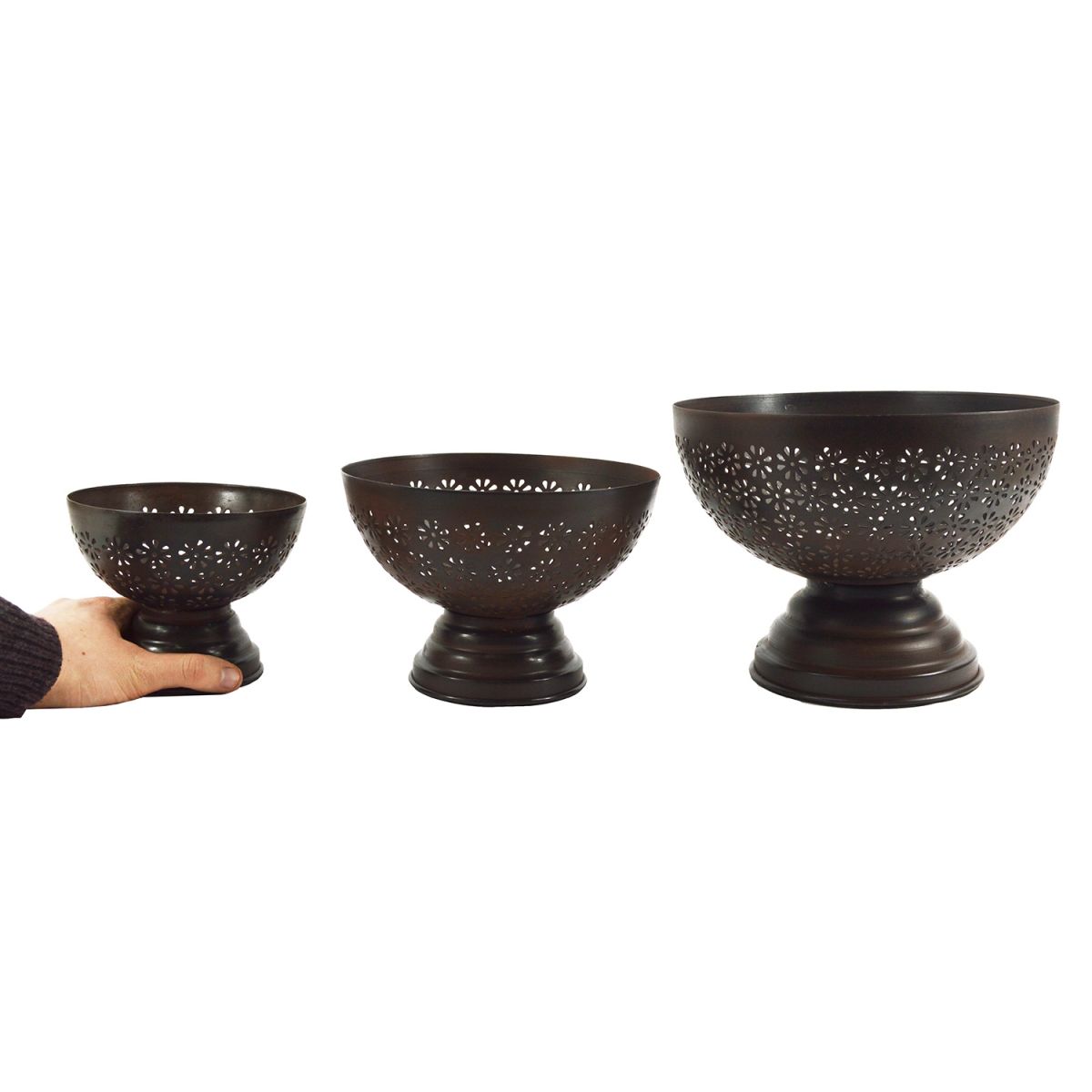 Scale shot of all three sizes