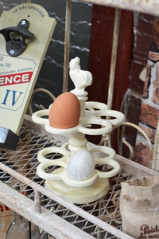 Aunt Gladys Egg Rack