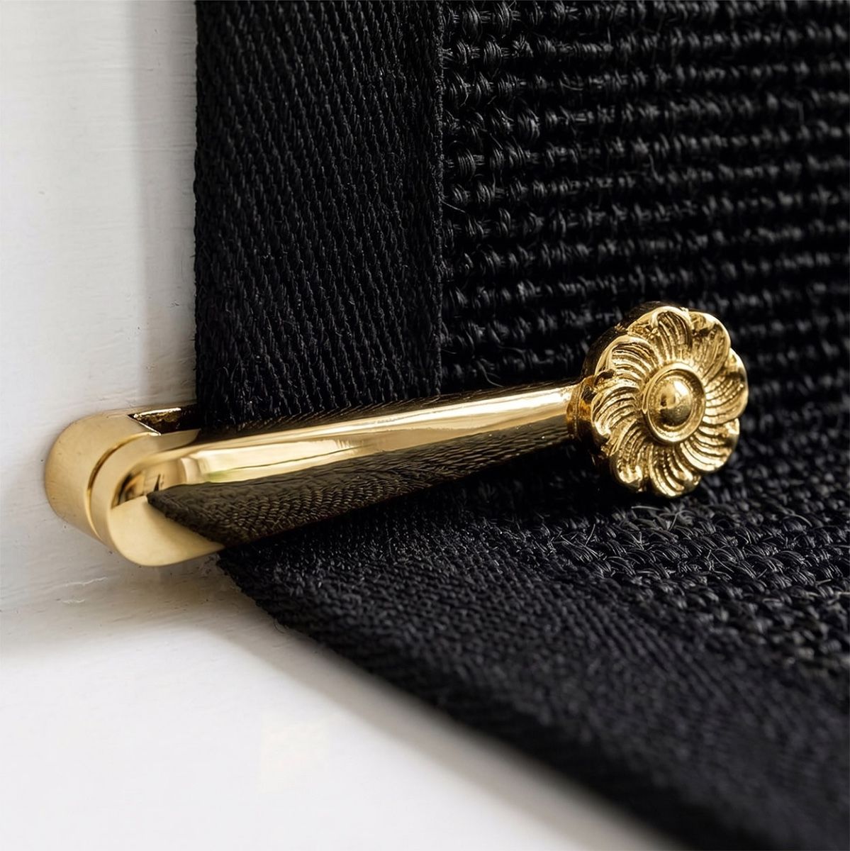 "Welling Manor Florentine" Stair Clips - Polished Brass Digital Illustration 