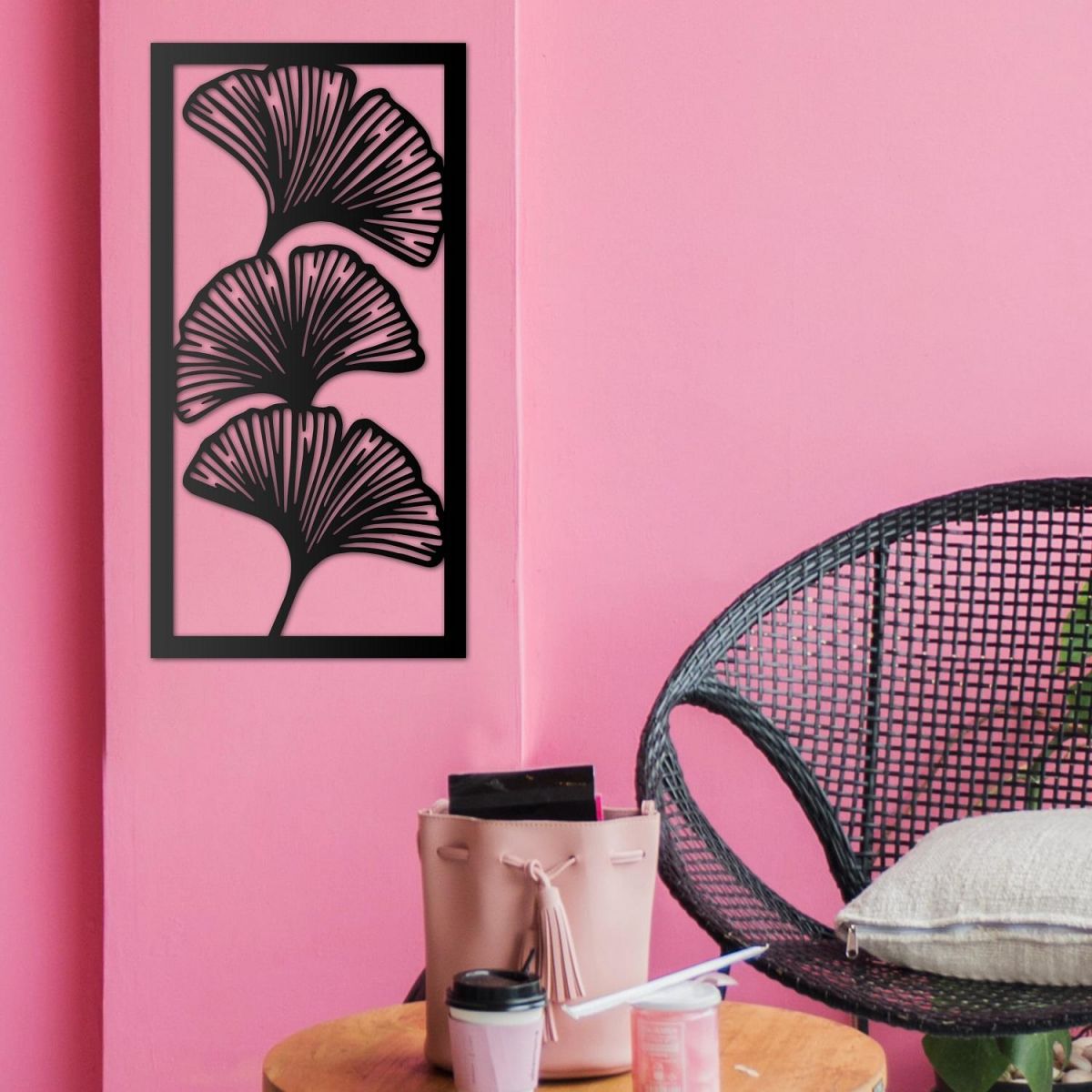 Wall Art of Ginkgo in Pink Room 
