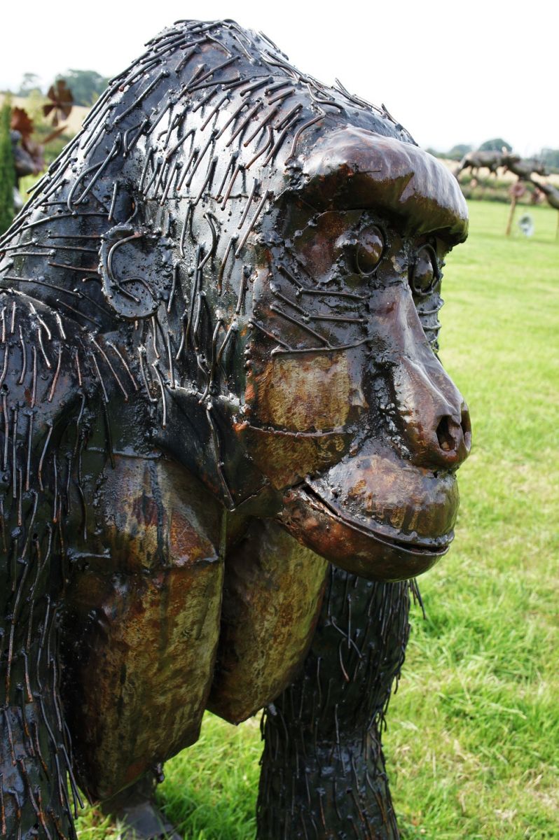 “Sir Greythwaite” Eastern Lowland Gorilla Garden Sculpture
